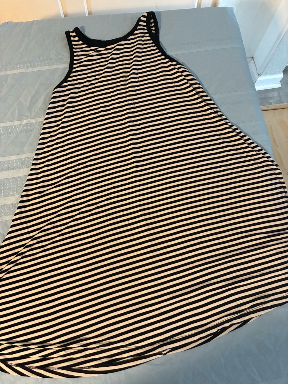 Old Navy Women’s Medium Striped Tank Dress